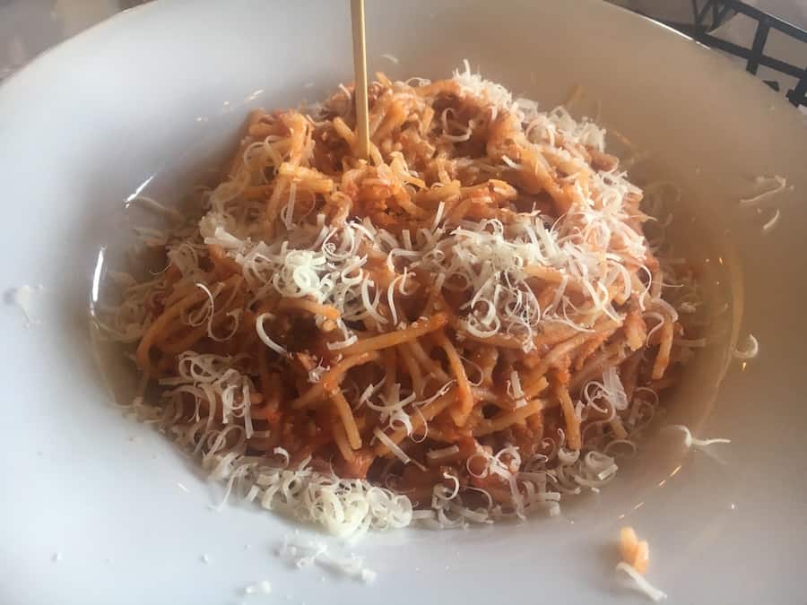 gluten-free spaghetti with red sauce