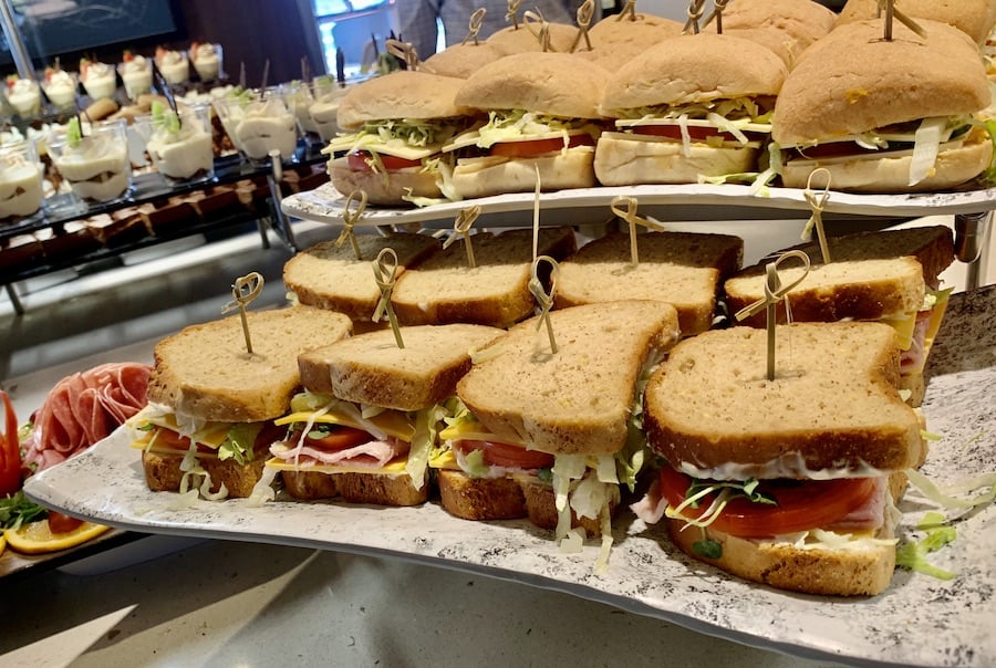 gluten-free sandwiches at a buffet