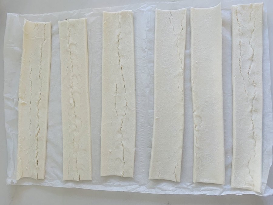 puff pastry cut into six strips