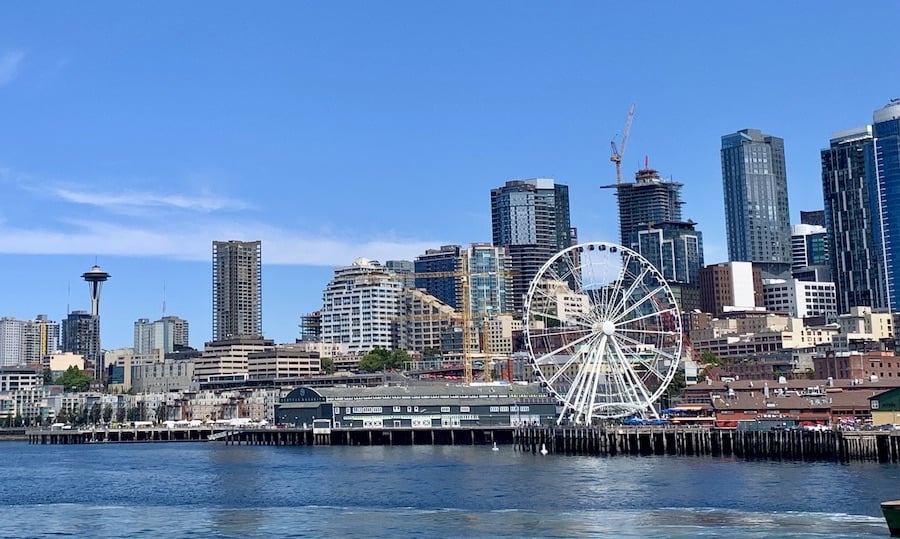 Seattle Waterfront and skyline view, with Seattle Great Wheel (Ferris wheel)