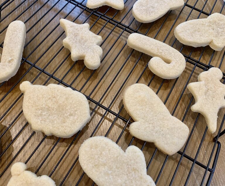 Soft! Gluten-Free Christmas Sugar Cookies: Easy Recipe
