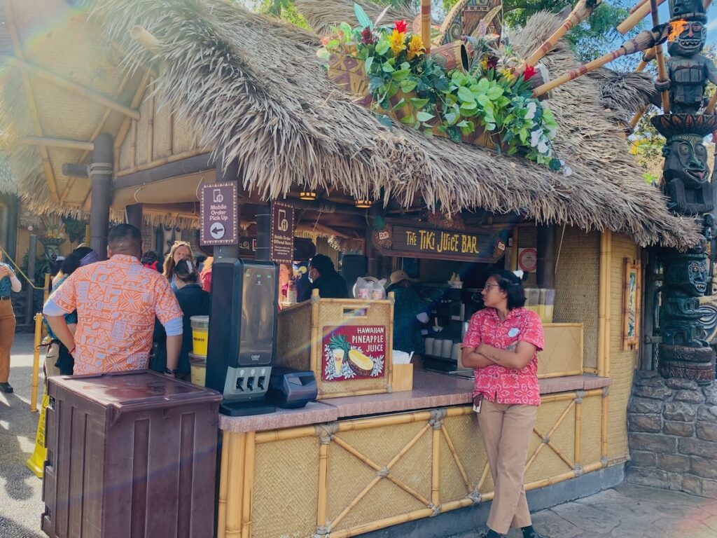 Tiki bar shack/stand with sign: The Tiki Juice Bar