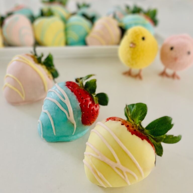 Easter Chocolate-Dipped Strawberries Recipe